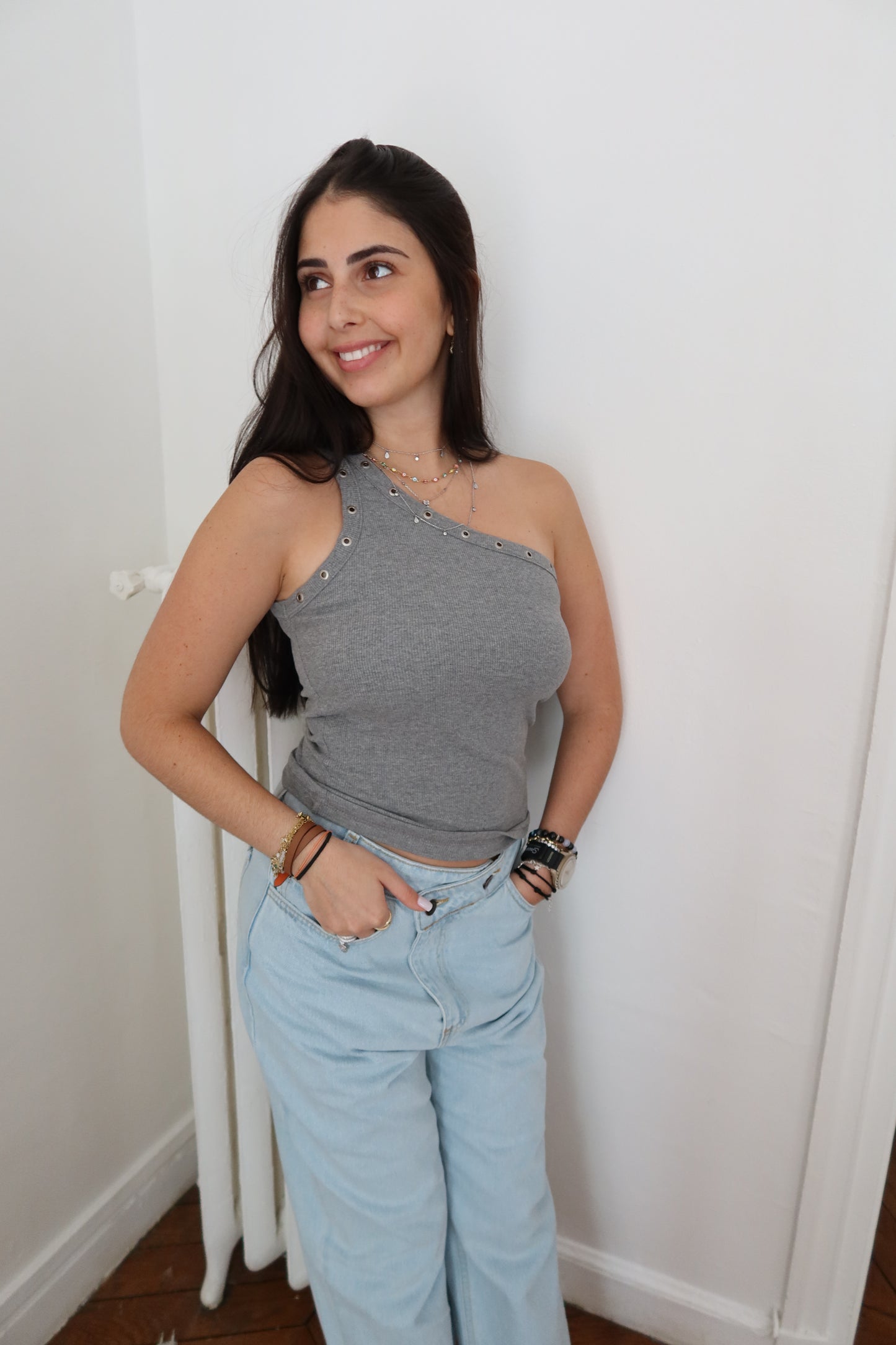 Top asymétrique Lia