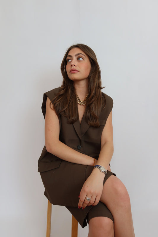 Ensemble tailleur bermuda marron Rebecca