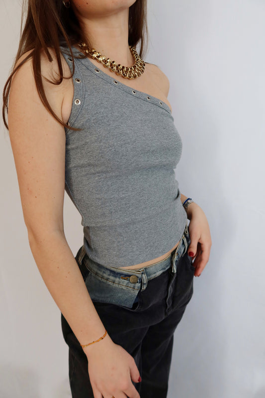 Top asymétrique Lia